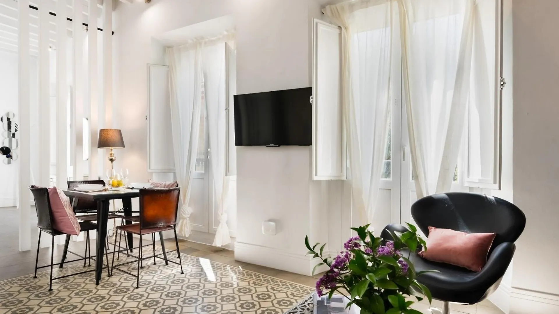 Premium Aft Magdalena Apartment Seville