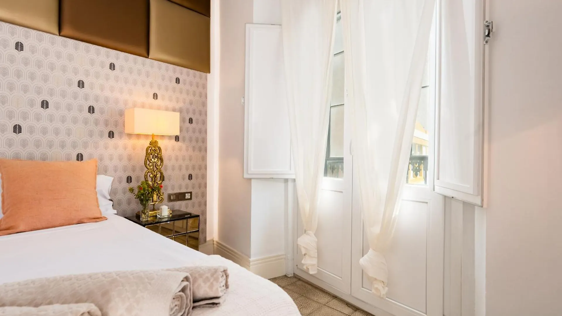 Premium Aft Magdalena Apartment Seville