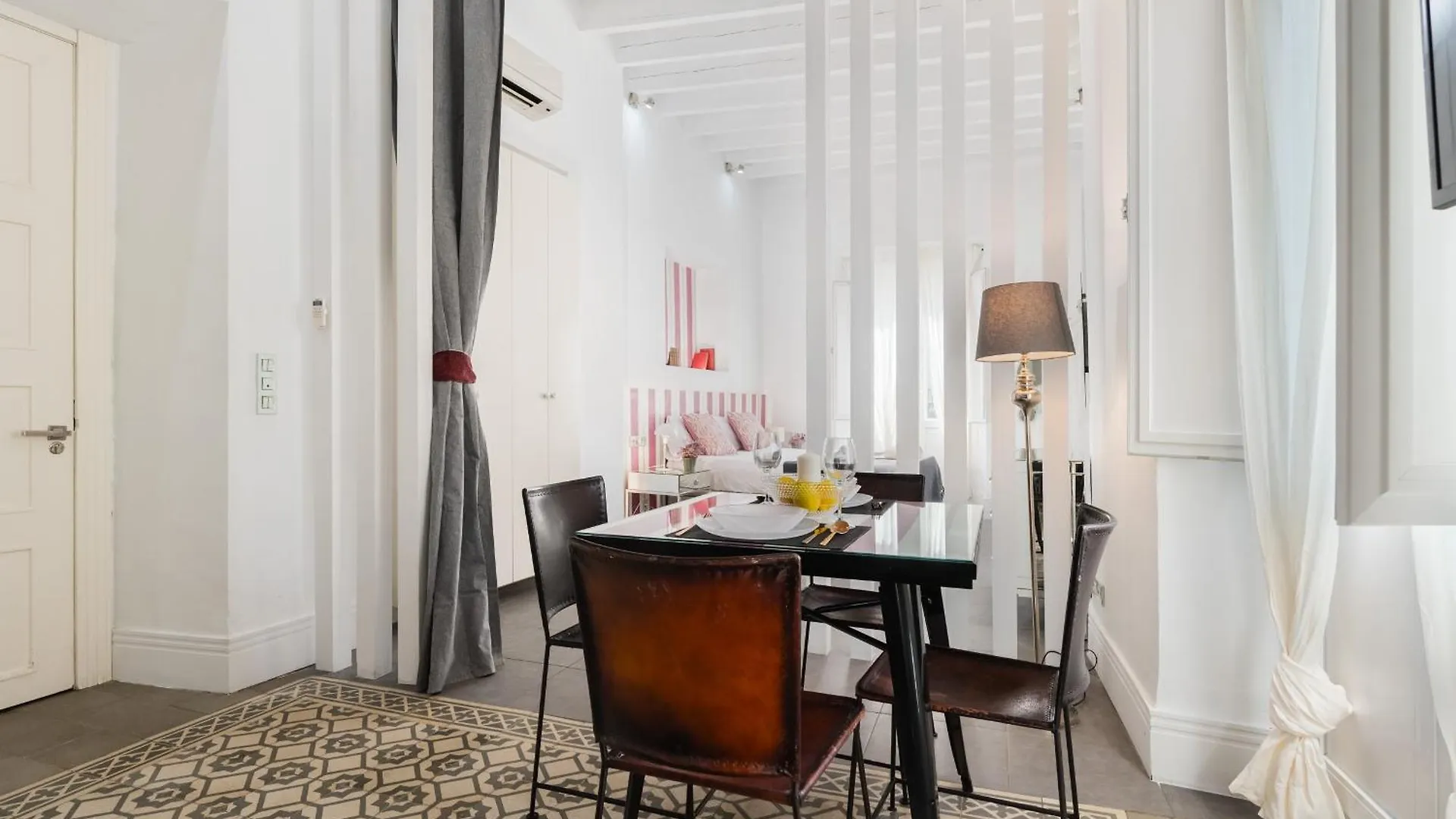 Premium Aft Magdalena Apartment Seville Spain