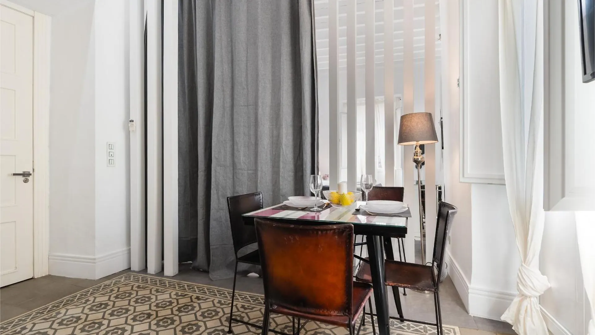 Premium Aft Magdalena Apartment Seville Spain